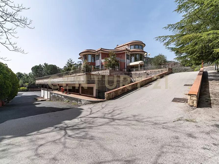 Immagine 15 di Albergo/B&B/Residence in vendita  in Via Etnea 163 a Nicolosi