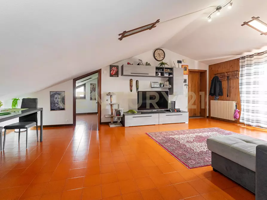 Immagine 21 di Attico in vendita  in Via Maugeri 76 a Valverde