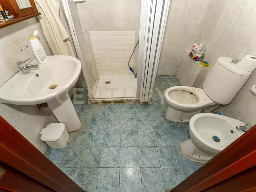 Immagine 8 di Pentalocale in vendita  in Via Bruno Buozzi 50 a Misterbianco