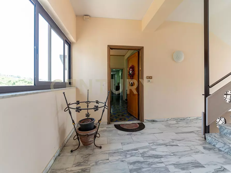 Immagine 26 di Loft/Open space in vendita  in Via Madonna delle Lacrime 64 a San Giovanni La Punta