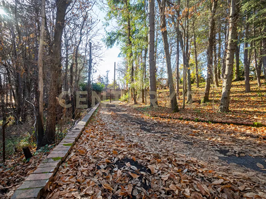 Immagine 50 di Villa in vendita  in Via della Regione 70 a Pedara