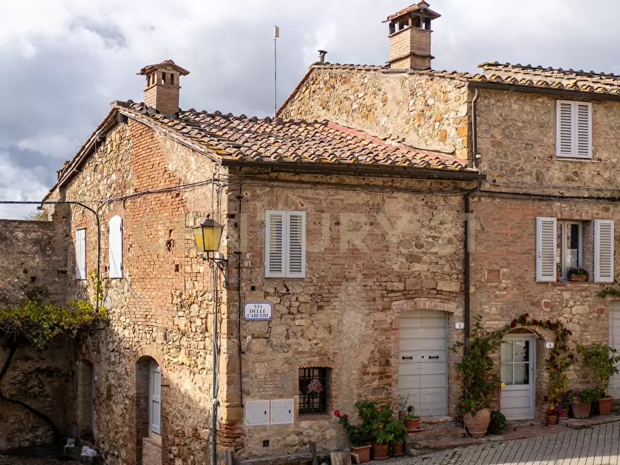 Immagine 73 di Trilocale in vendita  in Via delle Fornaci a Murlo