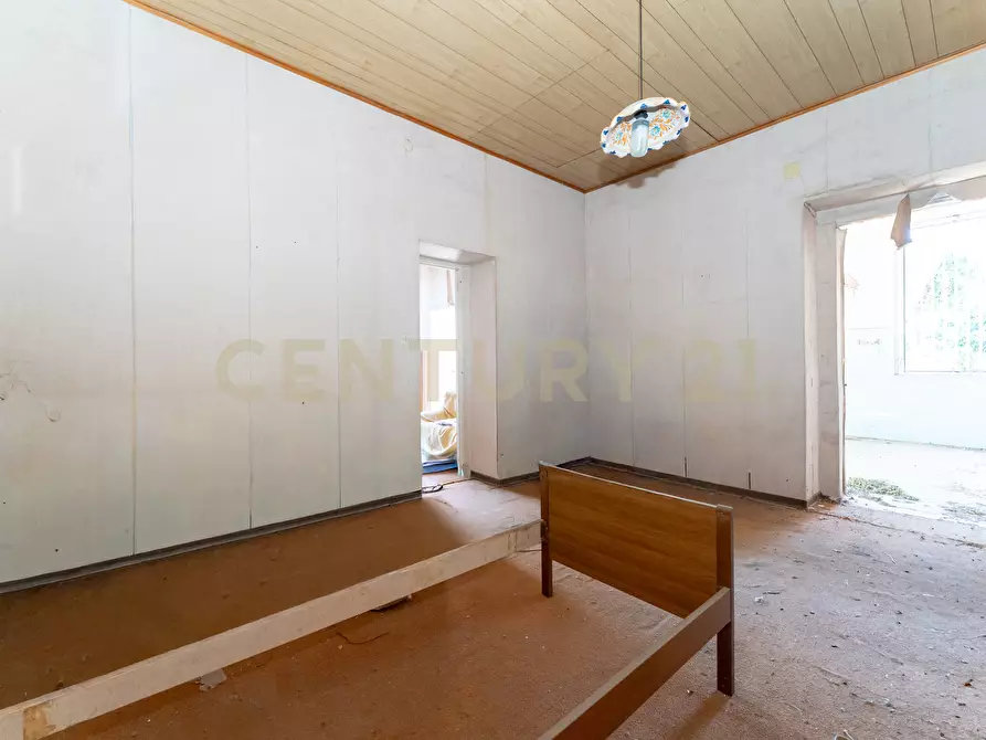 Immagine 23 di Rustico / casale in vendita  in Via Castelnuovo Don Bosco 32 a Acireale