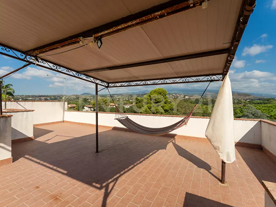 Immagine 29 di Trilocale in vendita  in Via per Aci Bonaccorsi 26 a San Giovanni La Punta