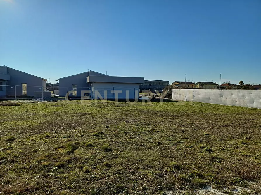 Immagine 9 di Terreno edificabile in vendita  in Via Cimitero a Castelbelforte