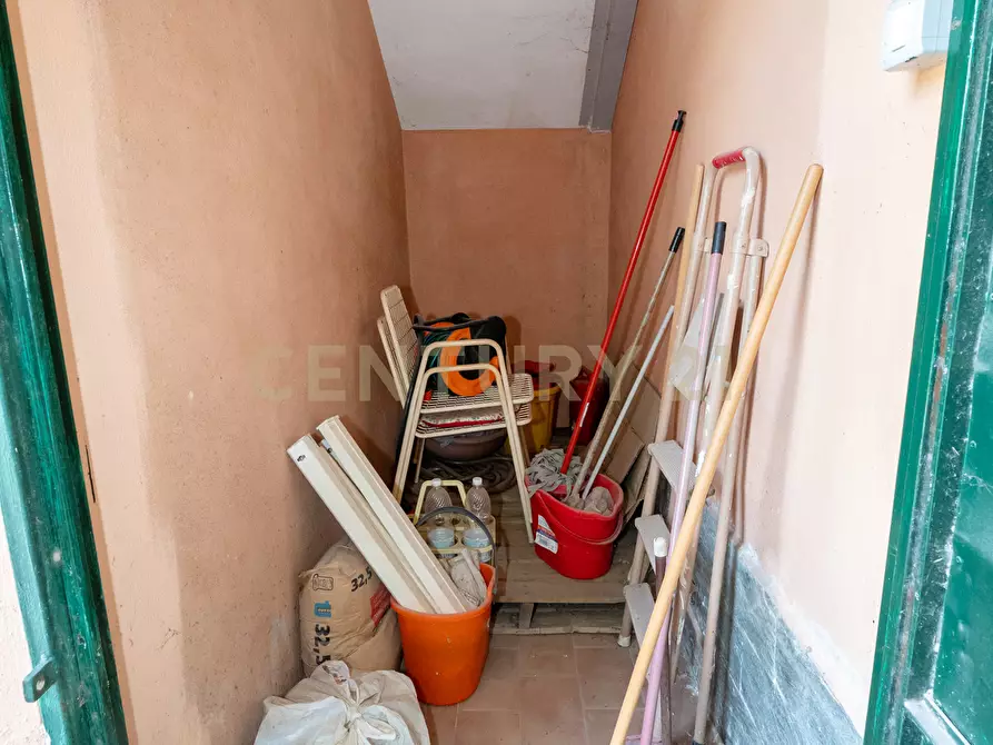 Immagine 4 di Casa bifamiliare in vendita  in Via Benedetto Croce 6 a Pedara