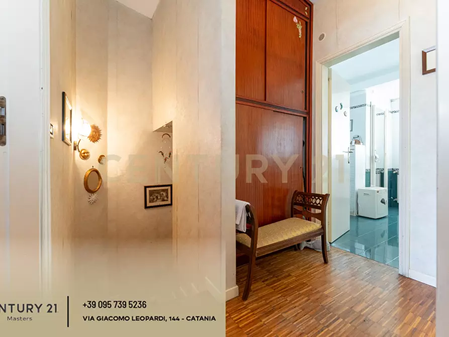 Immagine 77 di Casa semindipendente in vendita  in Via G. Leopardi 1 a Sant'agata Li Battiati