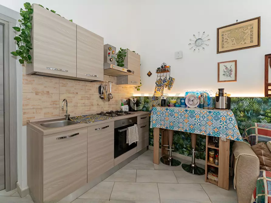 Immagine 7 di Bilocale in vendita  in via adelia 98 a Catania