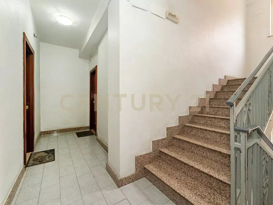 Immagine 13 di Trilocale in vendita  in Via degli Agrumi 139 a Catania