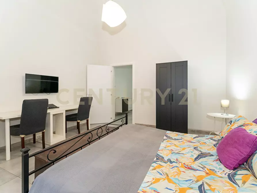 Immagine 28 di Bilocale in vendita  in Via Grimaldi 114 a Catania