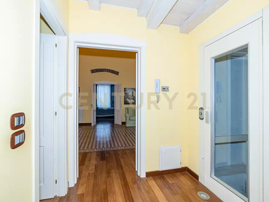 Immagine 23 di Villa in vendita  in Via Scalilla 42 a Catania