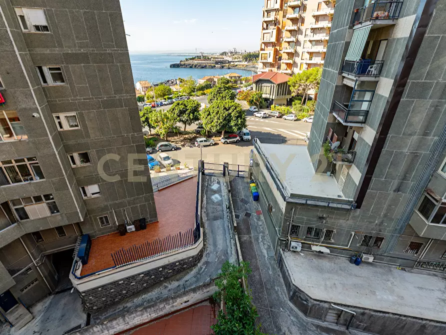 Immagine 46 di Appartamento in vendita  in Viale Alcide De Gasperi 187 a Catania