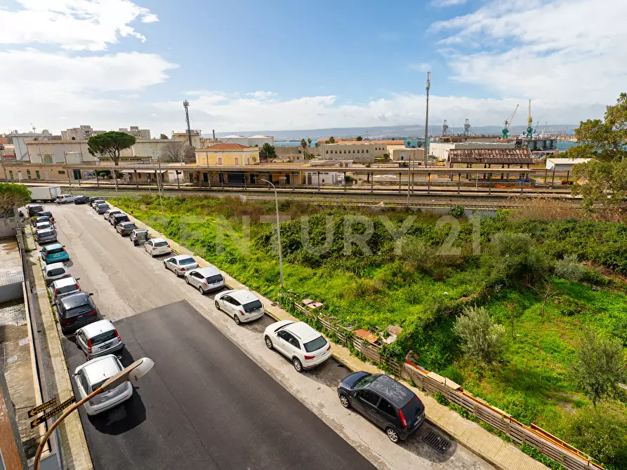 Immagine 33 di Quadrilocale in vendita  in Via Ragusa 17 a Augusta