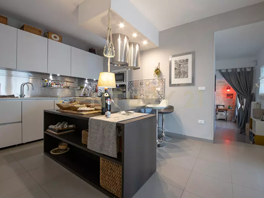 Immagine 52 di Villa in vendita  a Carovigno