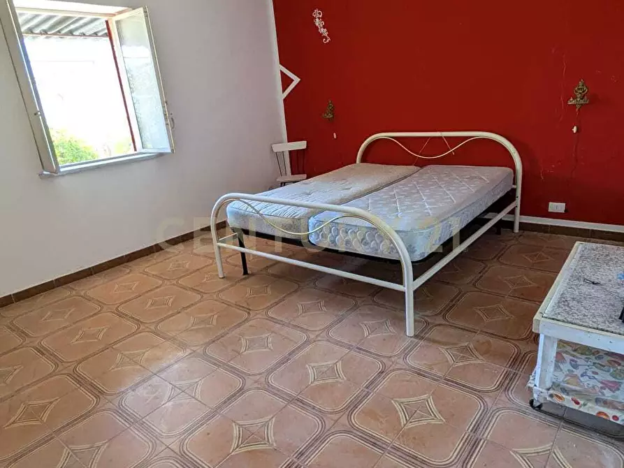 Immagine 20 di Villa in vendita  in Via Filippa Miccichè snc a Santa Cristina Gela