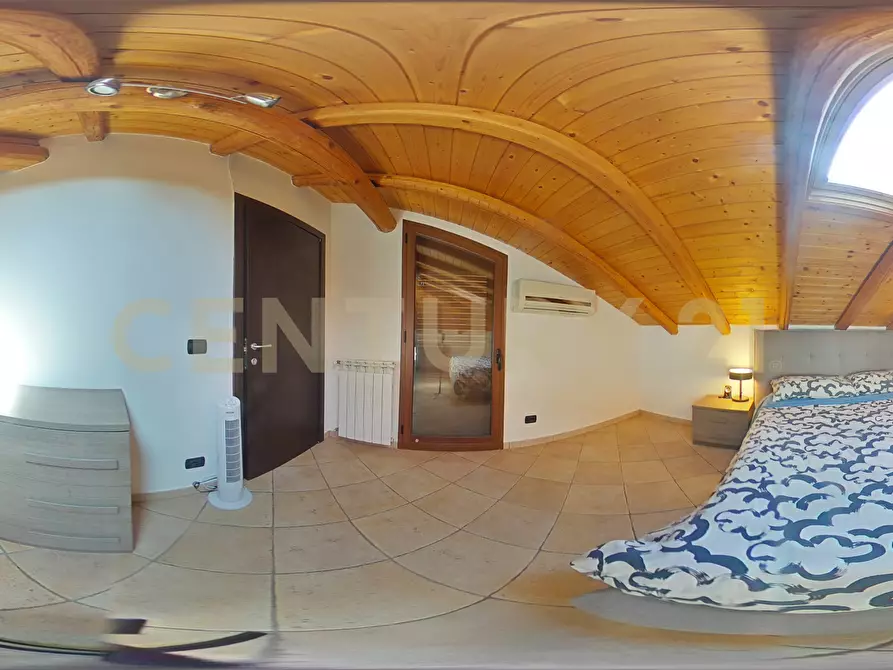 Immagine 44 di Appartamento in vendita  in Via Imola 13 a San Giovanni La Punta