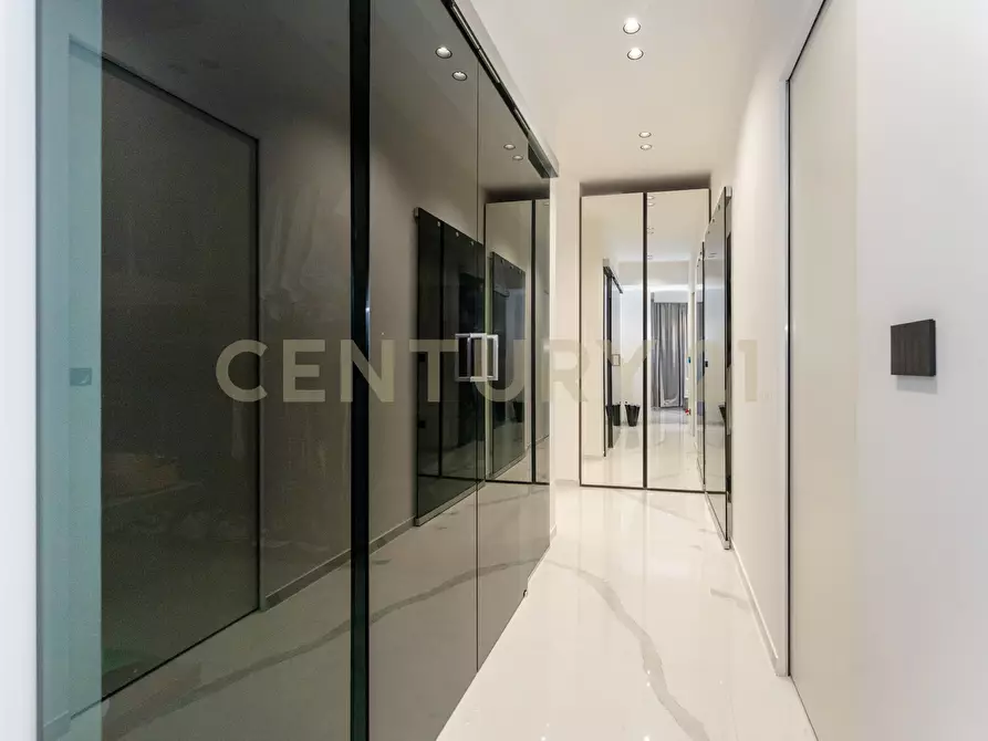 Immagine 76 di Villa in vendita  in Via Sant' Andrea 8 a Catania