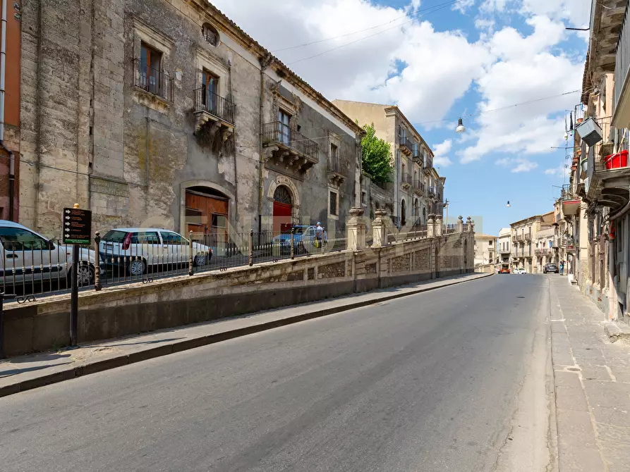 Immagine 28 di Casa indipendente in vendita  in Via Roma 68 a Vizzini