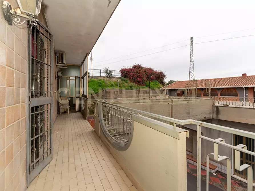 Immagine 42 di Villa in vendita  in Via delle Camelie 20 a Misterbianco