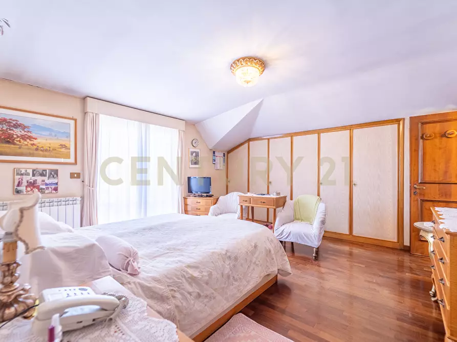 Immagine 46 di Attico in vendita  in Viale Cortina d'Ampezzo 199 a Roma