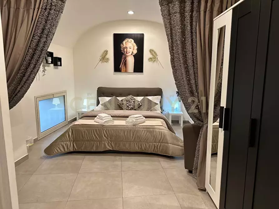 Immagine 15 di Loft/Open space in vendita  in Via Cristoforo Colombo 34 a Catania