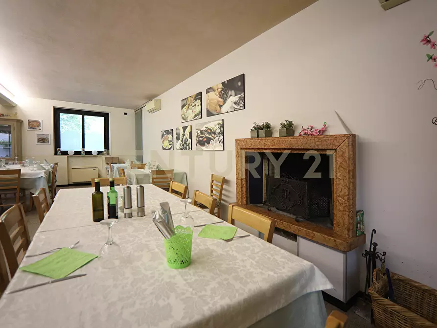 Immagine 13 di Pentalocale in vendita  in Via Giuseppe Garibaldi 5 a Casaleone