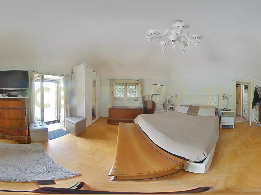 Immagine 77 di Villa in vendita  in Via Pulei 25 a Mascalucia