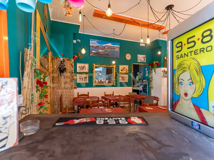 Immagine 6 di Pizzeria / Pub in vendita  in Via Giuseppe Garibaldi 346 a Catania