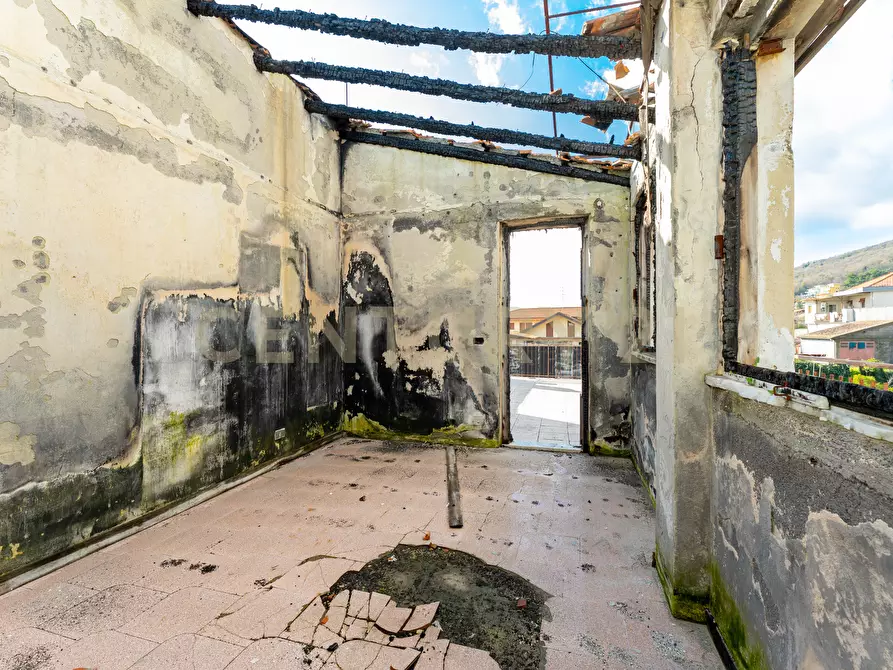 Immagine 20 di Attico in vendita  in via guglielmo marconi 26 a Zafferana Etnea