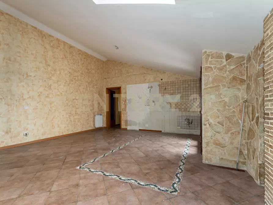 Immagine 40 di Quadrilocale in vendita  in Via Macello 86 a San Giovanni La Punta