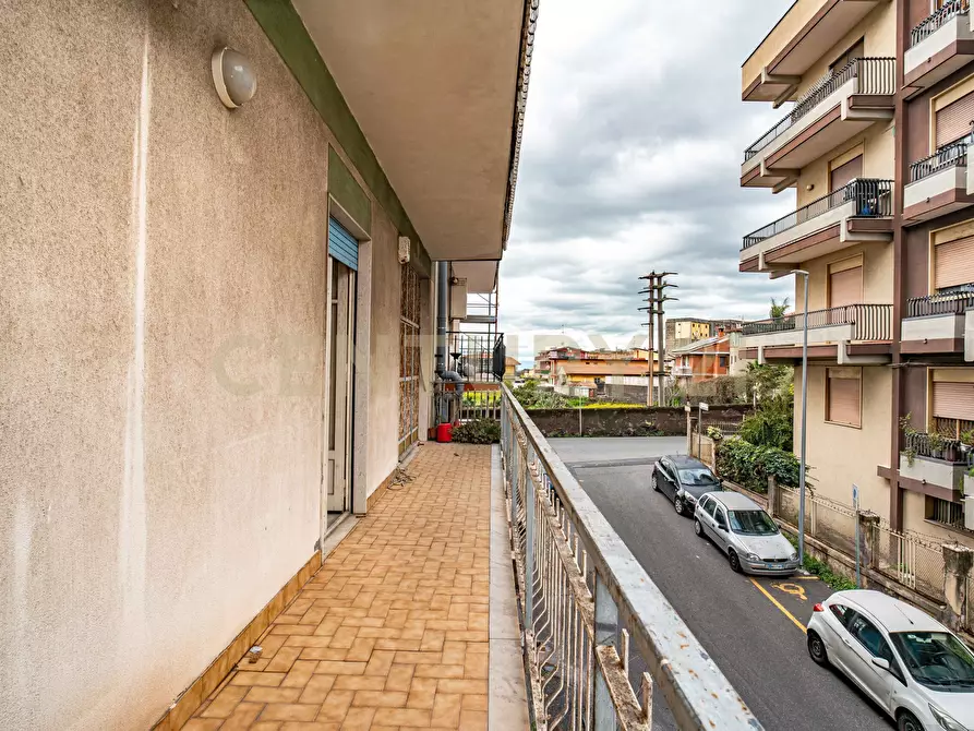 Immagine 8 di Quadrilocale in vendita  in Via Carrubella 8 a Gravina Di Catania