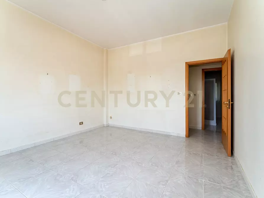 Immagine 18 di Pentalocale in vendita  in Via Stefano Vitale 12 a Catania