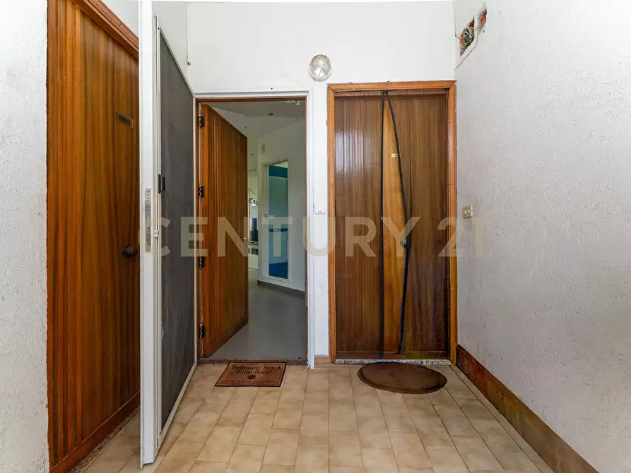 Immagine 5 di Bilocale in vendita  in Via Livorno 101 a Aci Castello