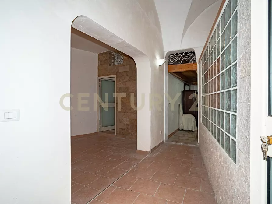 Immagine 4 di Casa indipendente in vendita  in Via Neri 61 a Catania