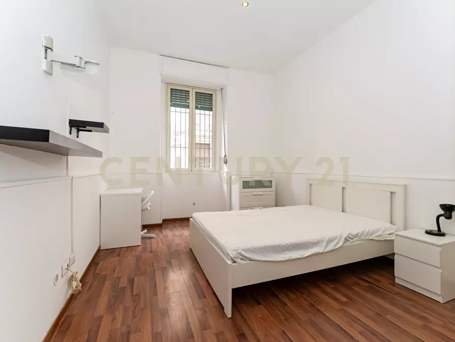 Immagine 3 di Trilocale in vendita  in Via Napoli 43 a Catania