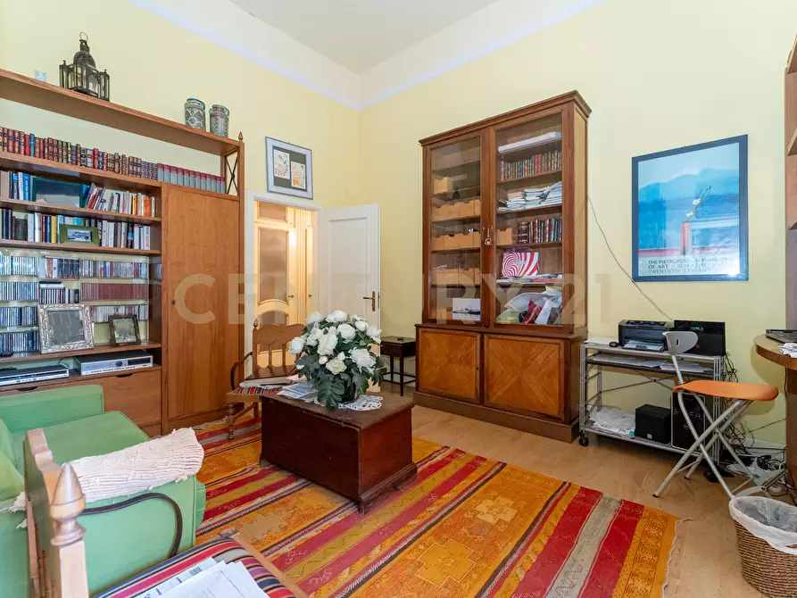 Immagine 41 di Villa in vendita  in Via Timparosa 39 a Aci Castello