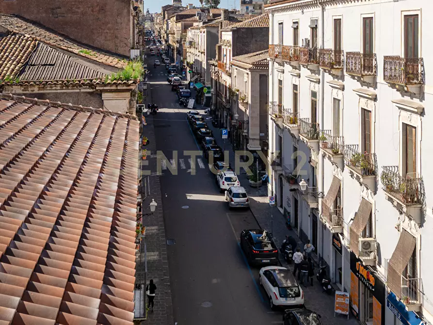Immagine 14 di Pentalocale in vendita  in Via Giuseppe Garibaldi 179 a Catania