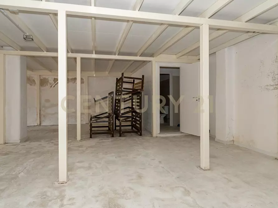 Immagine 12 di Casa indipendente in vendita  in CORSO SAN VITO 141 a Catania