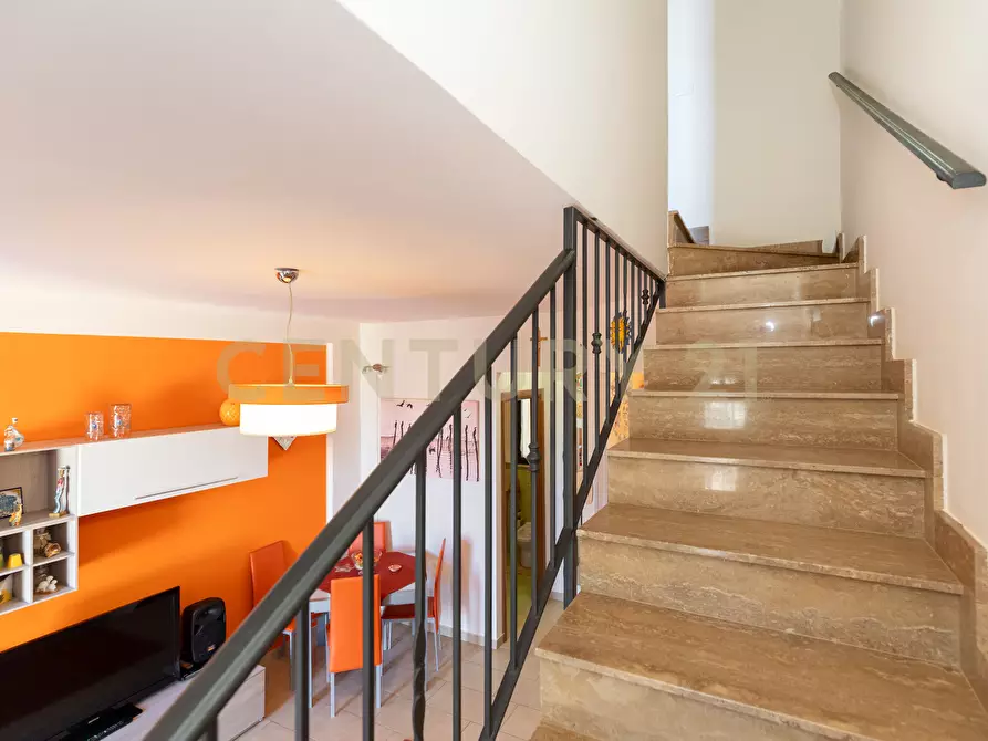 Immagine 40 di Casa indipendente in vendita  in VIALE ROSANNA a Noto