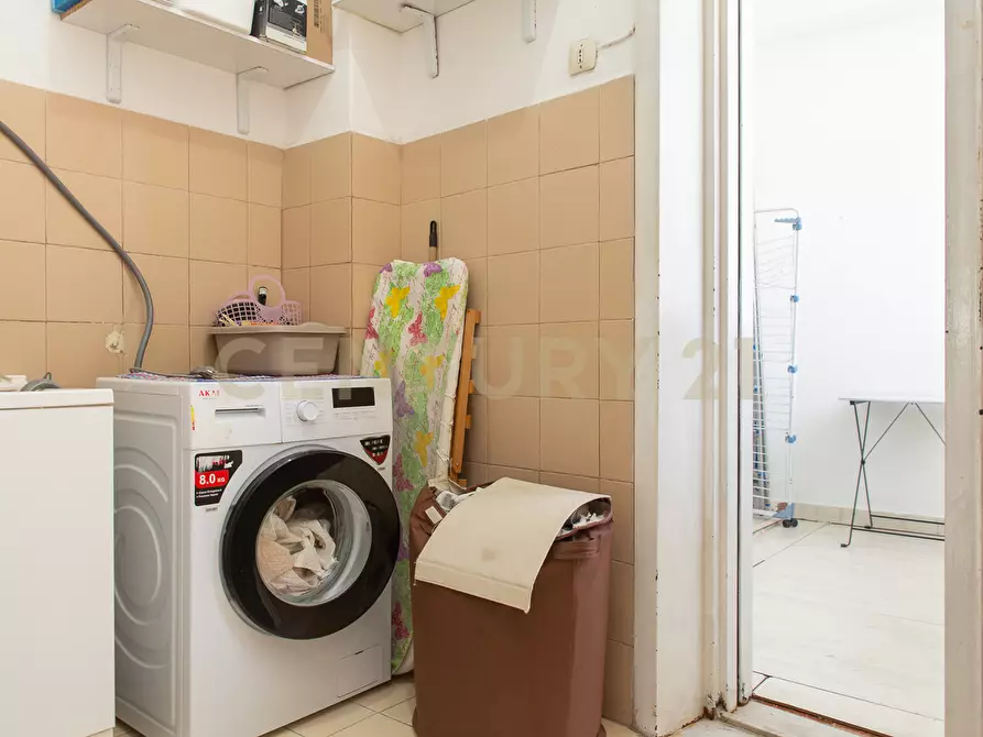 Immagine 16 di Bilocale in vendita  in Via Madonna di Fatima 71 a Gravina Di Catania