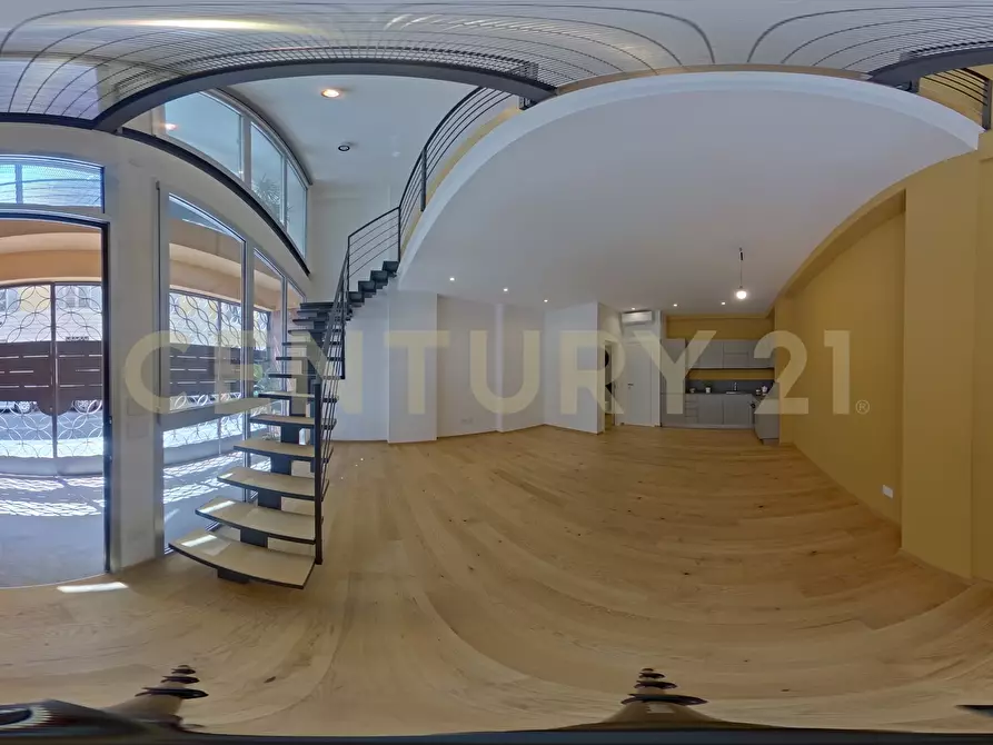 Immagine 18 di Loft/Open space in vendita  in Via dell'Olmata 30 a Roma