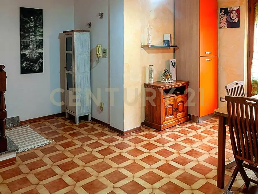 Immagine 9 di Bilocale in vendita  in Via Amiata 132 a Castiglione D'orcia