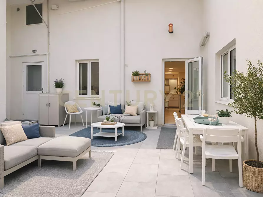 Immagine 25 di Terratetto in vendita  in Via Timoleone 61 a Catania