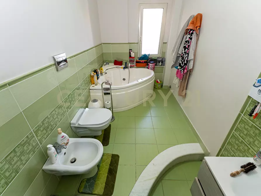 Immagine 32 di Pentalocale in vendita  in Via Cesare Battisti 34 a Belpasso