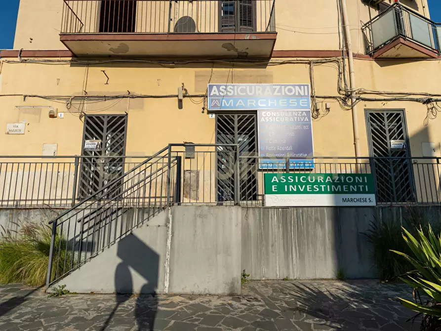Immagine 6 di Locale commerciale in vendita  in Via Nizzeti a Tremestieri Etneo