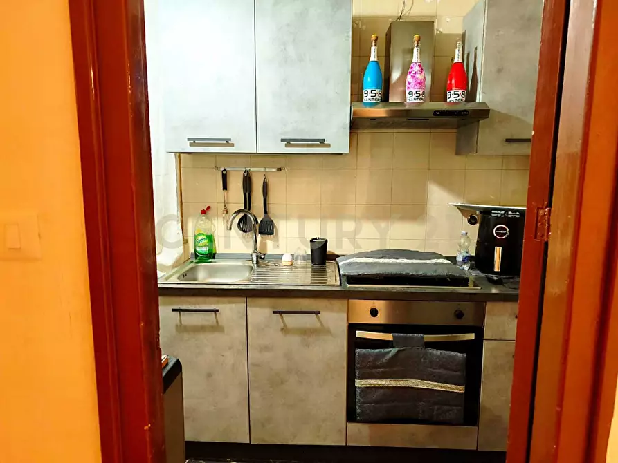 Immagine 17 di Bilocale in vendita  in Via Scillato 34 a Palermo