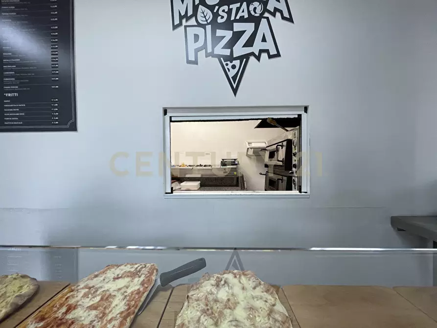 Immagine 8 di Pizzeria / Pub in vendita  in Piazza Primo WongherPIAZZA PRIMO WONGHER a Monte Argentario