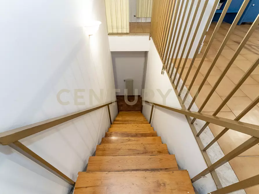 Immagine 33 di Bilocale in affitto  in Via Etnea 299 a Catania