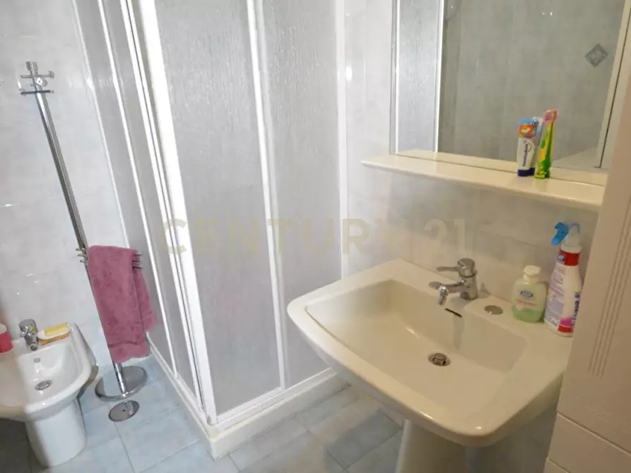 Immagine 27 di Quadrilocale in vendita  a Castiglione Della Pescaia