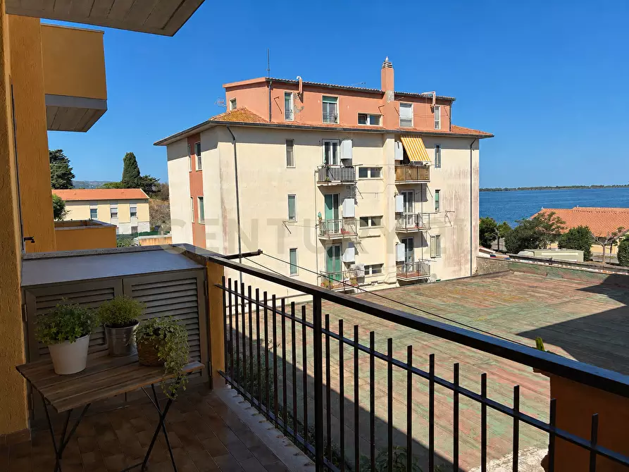 Immagine 17 di Quadrilocale in vendita  in Via Vittorio Alfieri 2 a Orbetello